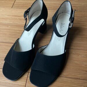 Black Pointed-Toe High Heels - Classic Elegant Work/Evening Pumps